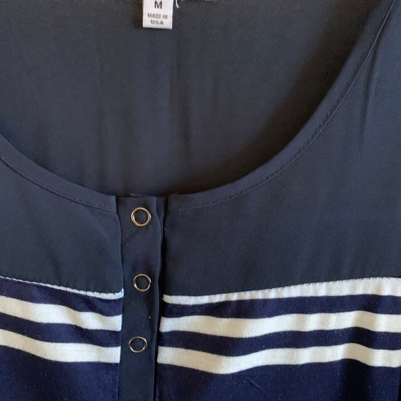 Lucy & Laurel Womens size Medium 3/4 Sleeve Navy White Striped Blouse Shirt - Picture 2 of 4